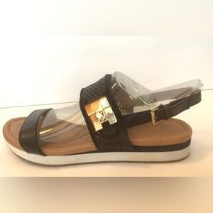 Tommy Hilfiger Women's Leather Keira 6.5M Slingback Sandal with Gold Accent